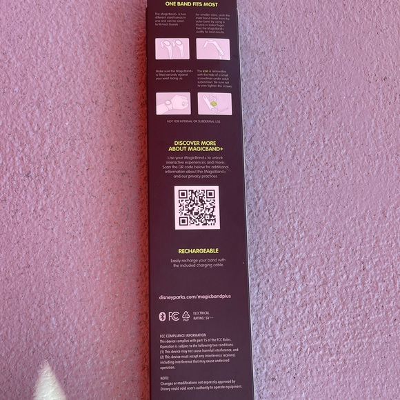 ❌SOLD❌ NEW Disney MAGICBAND+ MagicBand PLUS WDW 50th Anniversary Walt & Mickey - Picture 9 of 11